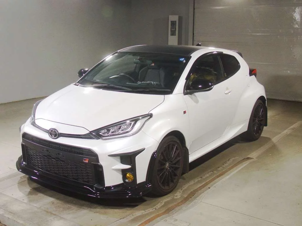 Toyota GR Yaris GXPA16 2024